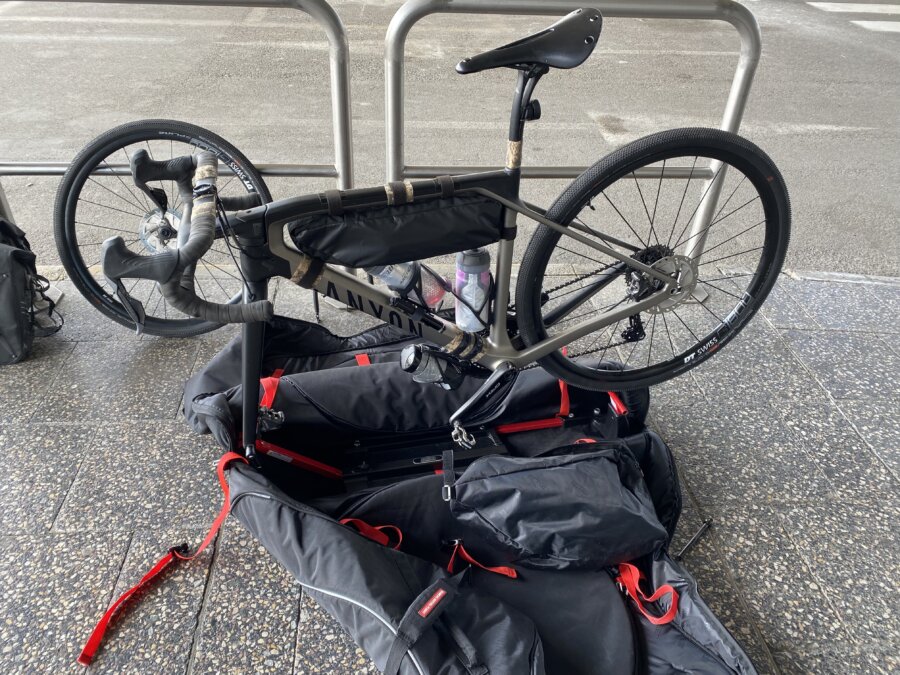 1384 DF1 F 3996 4116 AD29 3463 E4966 A2 C